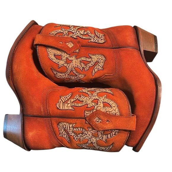 Corral Orange Leather Cowboy Boots(Size 8) - Picture 4 of 13